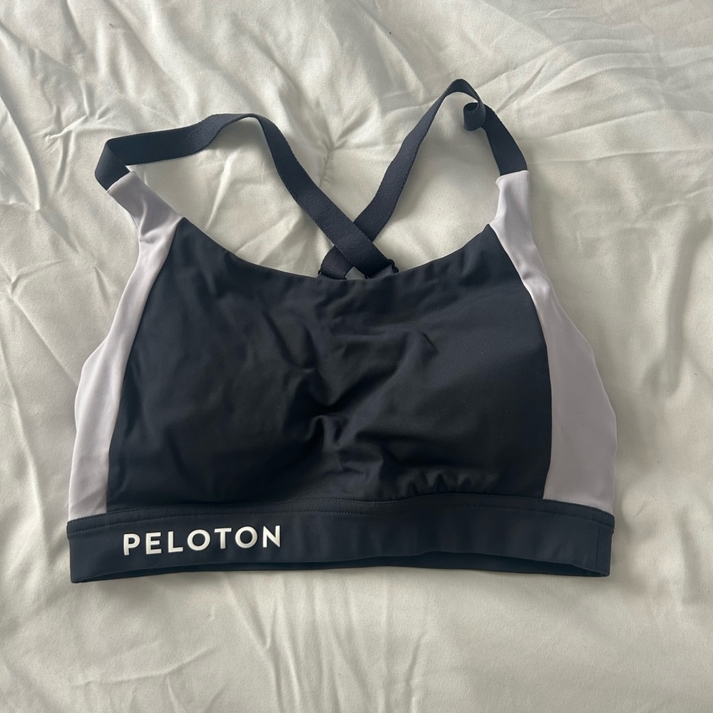 Peloton sports bra